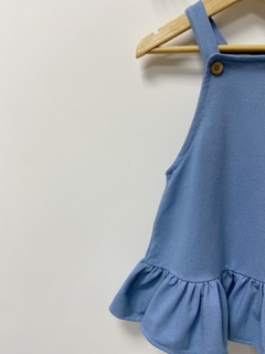 PRONTA ENTREGA - Salopete babado com elastano azul denim na internet