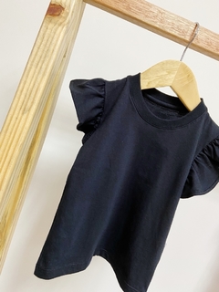Pronta Entrega - Blusa manga babado liso basics preta - comprar online
