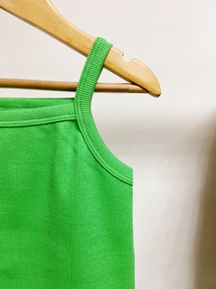 Pronta entrega - regata alça kids canelada hortelã - loja online