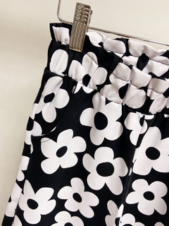 Pronta entrega - Calça pantalona moletinho flowers - comprar online