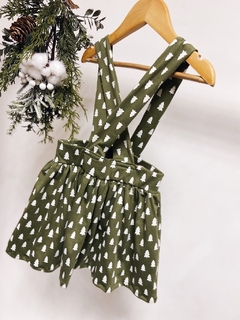 Pronta entrega - Salopete alça kids verde cactus pinheirinhos off - comprar online