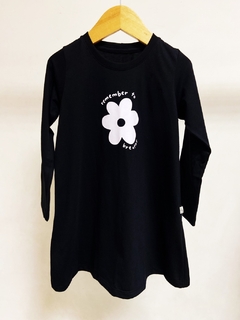 Pronta entrega - Vestido trapézio manga longa remember to breathe - comprar online