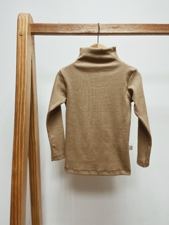 Pronta entrega - Blusa gola alta kids canelado avelã - comprar online