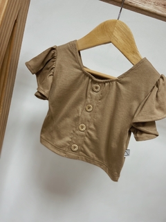 Pronta entrega - Conjunto cropped + shorts babado liso basics avelã - You Boy Kids