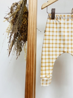 Pronta entrega - Calça Baby Harém Xadrez mostarda - loja online