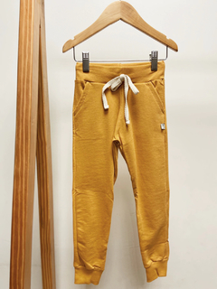 Pronta entrega - Calça jogger kids moletinho mostarda - You Boy Kids