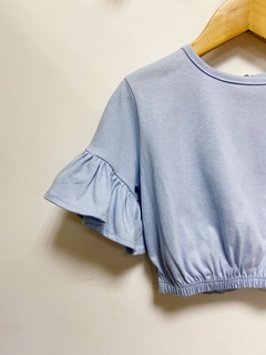 Pronta entrega - Cropped manga curta babado botão pérola aqua - comprar online