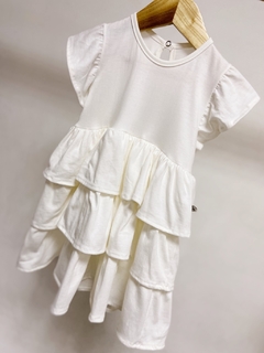 Pronta entrega - Vestido manga babado saia babados botão pérola off - comprar online