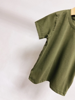 Pronta entrega - Camiseta manga curta kids verde cactus