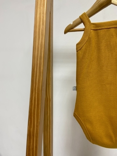 Pronta entrega - Body regata canelado mostarda - loja online