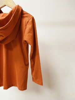 Imagem do Pronta entrega - Camiseta manga longa com capuz telha escrita take it easy off