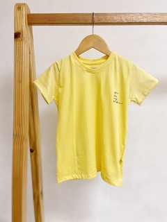 Pronta entrega - Camiseta kids manga curta you are my sunshine manga yellow Stripes