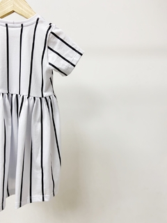 Imagem do Pronta entrega - Vestido Mullet manga curta listra retro