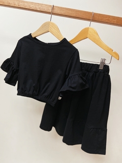 Pronta entrega - conjunto cropped + Saia midi kids babado - comprar online