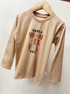 Pronta entrega - Camiseta manga longa estampa have a wonderful day - comprar online