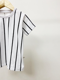 Pronta entrega - Camiseta Kids Manga curta estampada listra retro - comprar online