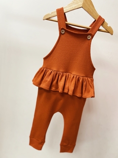 Pronta entrega - Jardineira longa babado kids block telha