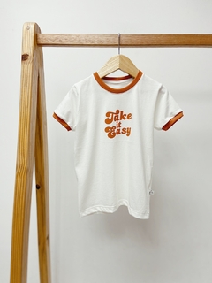 Pronta entrega - Camiseta manga curta off take it easy detalhe punho manga na internet