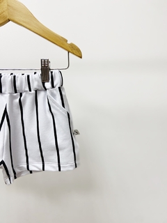 Pronta entrega - shorts bolso lateral listra retro moletinho