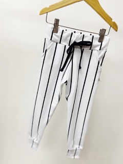 Pronta entrega - Calça Jogger kids moletinho estampada listra retrô