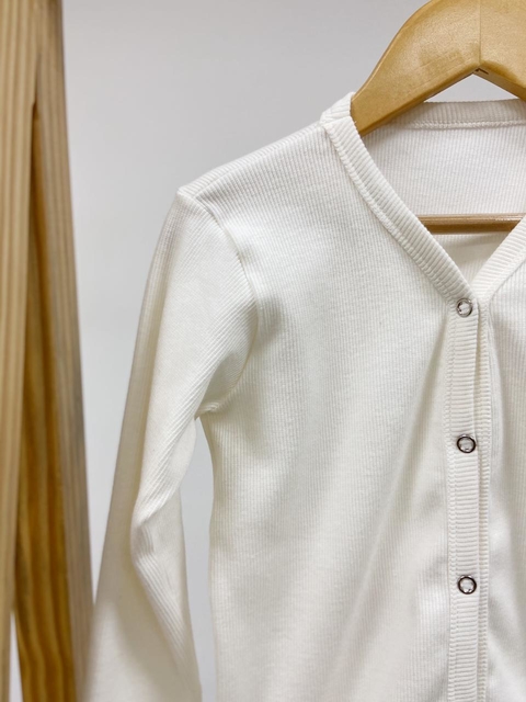 Pronta entrega - CARDIGAN CANELADO KIDS LISO BASICS OFF