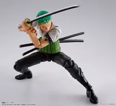 En Stock Bandai caja Original SHF One Piece Roronoa Zoro Romance Dawn Anime figu