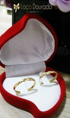 Aparador de Aliança em Ouro 18k - comprar online