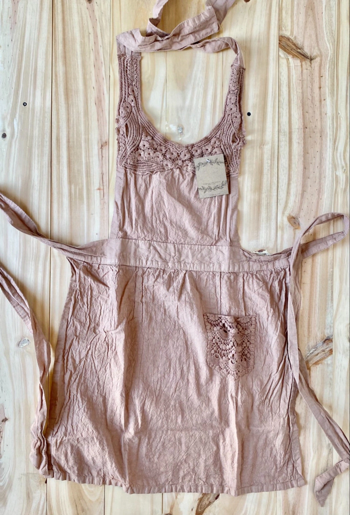 Delantal Brigitte Rose
