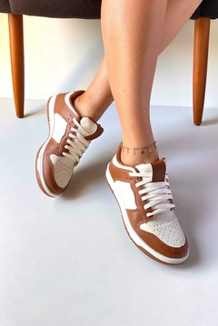 Tênis Jenifer Dunk Choco Marrom e Off White - comprar online