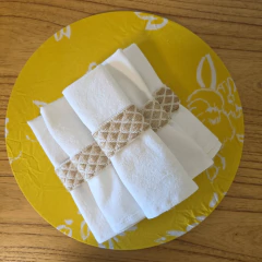 Imagen de Servilletas de tela lisas + servilleteros