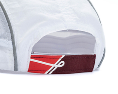 Imagem do Boné Öus x Caloi Extra Light Branco