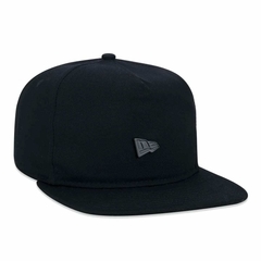 Boné New Era The Golfer Core Aba Reta Preto - comprar online
