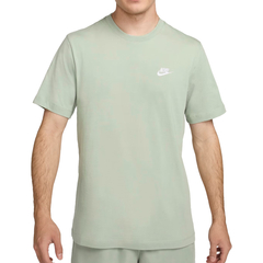 Camiseta Nike Sportswear Club Unissex - comprar online