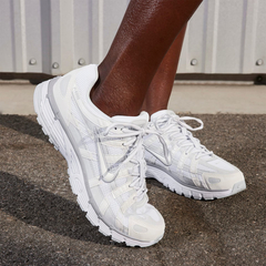 Tênis Nike P-6000 Feminino - comprar online