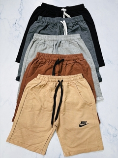 Short liso pequeño logo calidad extra adulto en internet