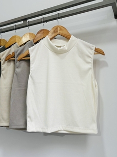 Top musculosa de morley con polera (Talle Aprox. M/L) en internet
