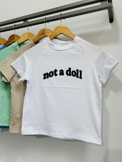 Remera algodón corta NOT DOLL (Talle Aprox. S/M) - comprar online