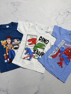 Remera personaje niño promo en internet