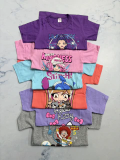 Remera de personaje niña promo