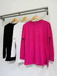 Remera de lanilla larga lisa con tajo (Talle Aprox. XL/XXL) en internet
