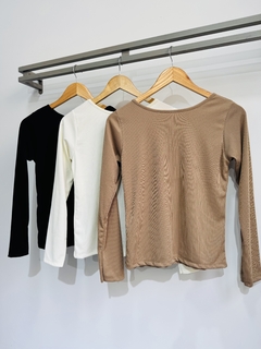 Remera morley lisa cuello redondo (Talle Aprox. M/L) en internet