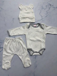 Conjunto en cajita algodón estampado (body americano, ranita, gorrito) - comprar online