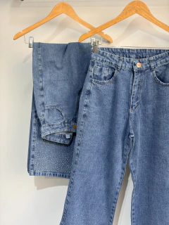 Jeans wide leg calidad extra con brillos strass