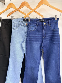Jean dama wide leg elastizado en internet