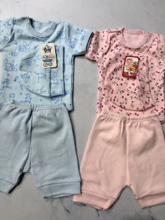 Set ajuar bebe body mangas cortas short y gorrito estampado algodón