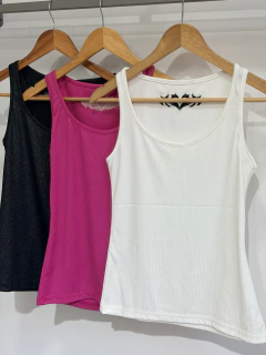 Musculosa morley foil espalda con bordado (Talle Aprox. M/L) en internet