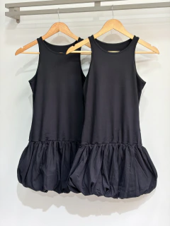 Vestido de algodón musculosa globo abajo (Talle Aprox. S/M)