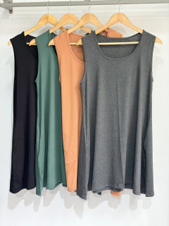 Vestido modal musculosa liso son bolsillos (Talle Aprox. L/XL)