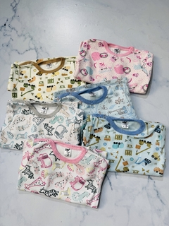 Conjunto de bebe tipo pijama algodón estampado en internet