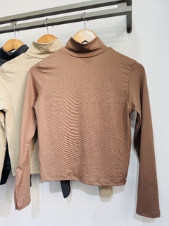 Polera de modal básica corta (Talle Aprox. S/M) - Avellaneda Mayorista Rosario